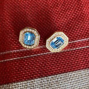 Vintage Swarovski Blue Topaz Gem Faux Diamond Pierced Earrings